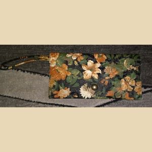 Kimchi Blue Floral Clutch